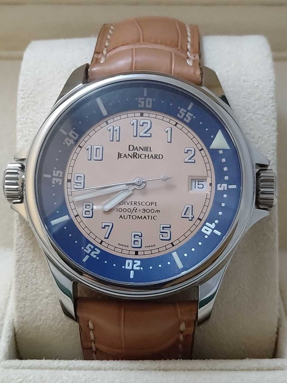 2402R01